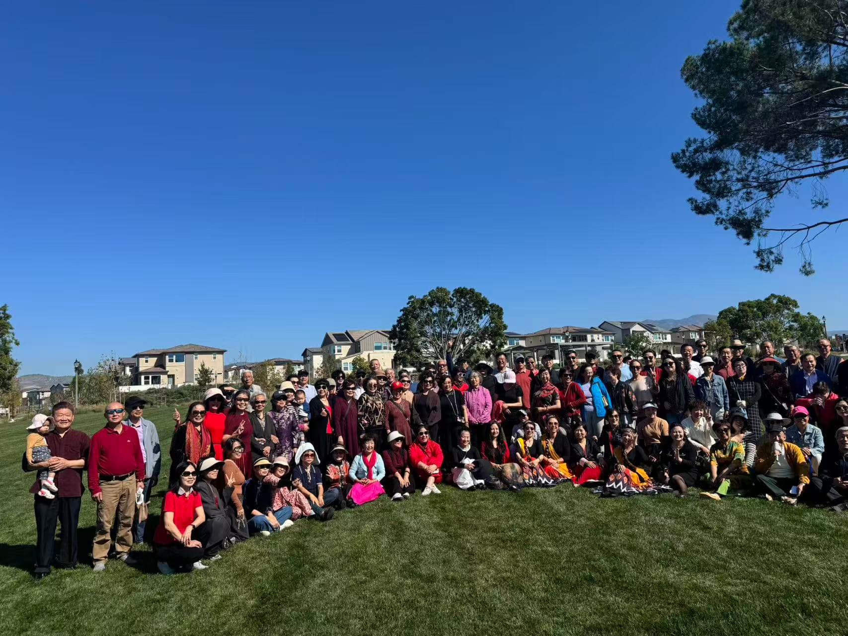 Celebrating the Year of the Horse: Neighbors as One Family — Irvine Chinese Community's Spring Festival Park Gathering and Celebration Successfully Held